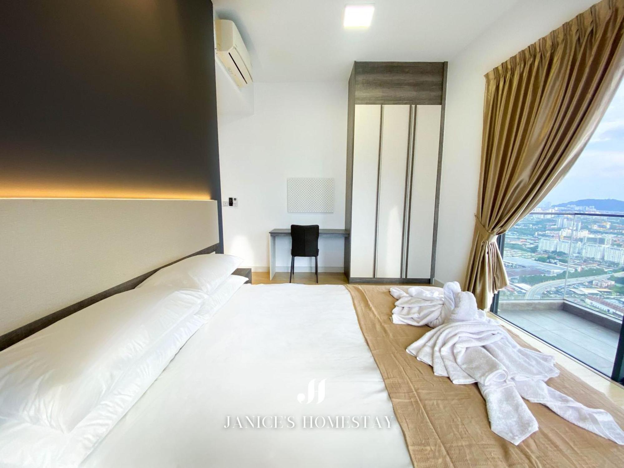 Continew By Janice's Pangsapuri *